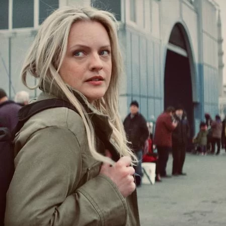 Elisabeth Moss em cena da minissérie ‘O Véu